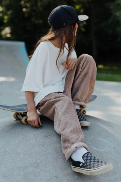 Baggy sztruksowe oversize camel kids
