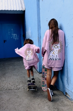 Bluza oversize i spodenki Kitty Stars vintage lilac